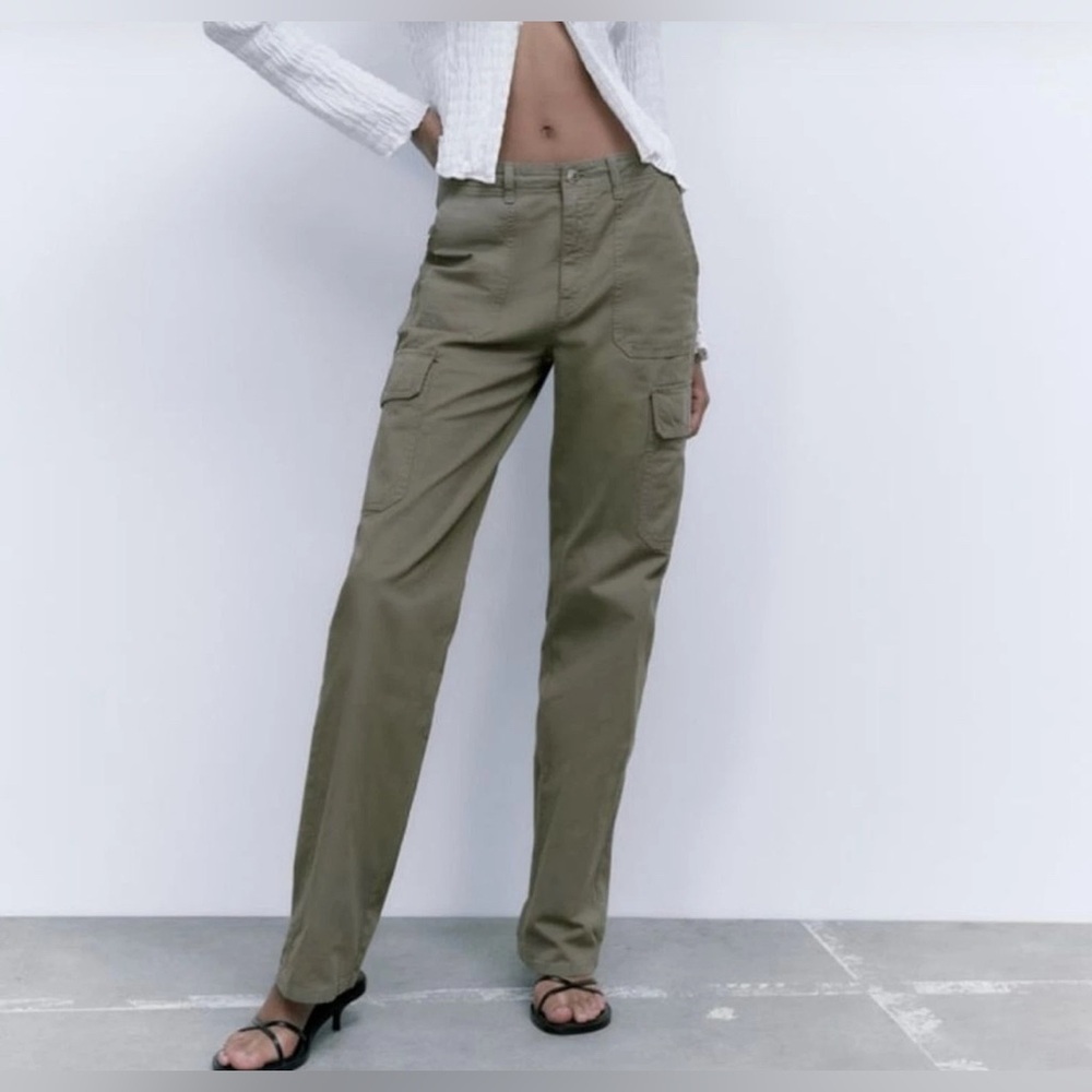 Zara Cargo Pants US2 Straight Leg Army Green Pockets Relaxed Fit